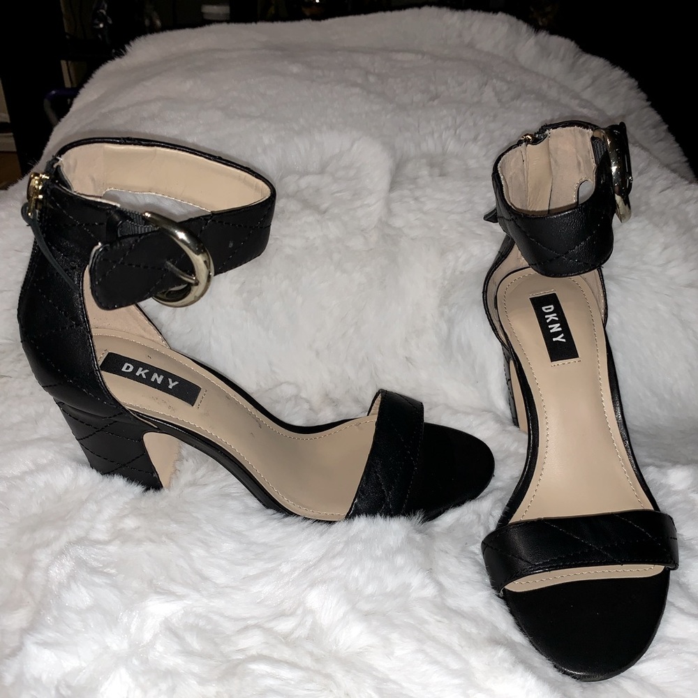 DKNY black chunky heels size 6.5